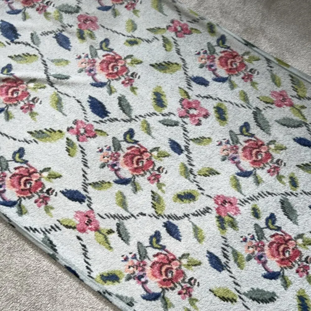Vera Bradley Fleece Floral Home Throw Blanket Water Bouquet 77 x 45 Cottage